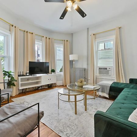 The Maverick - Luxurious Apartment - Free Parking - 2 Miles From Boston Logan Airport Chelsea Zewnętrze zdjęcie
